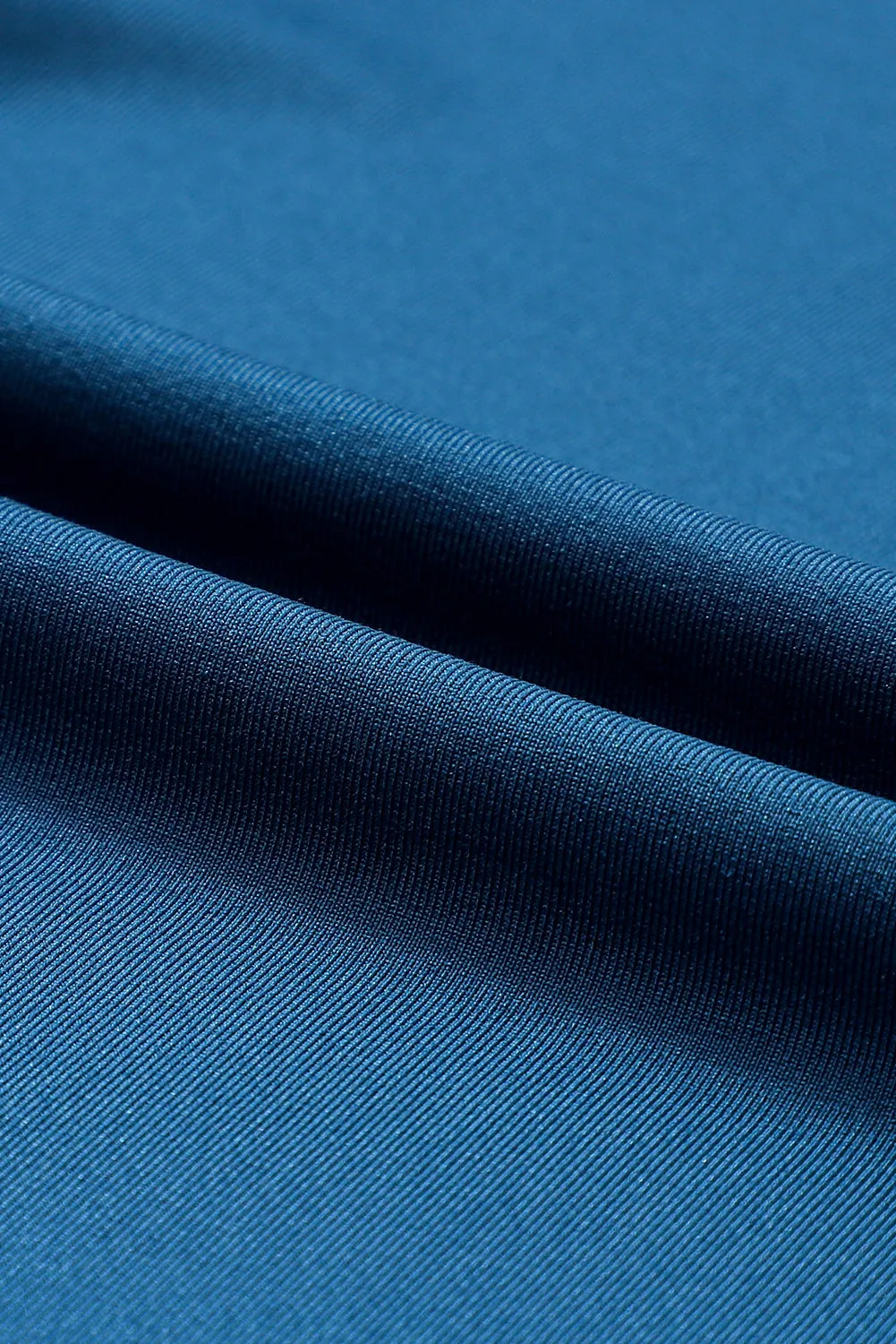 Blue Solid Pocketed Slim Joggers Pant